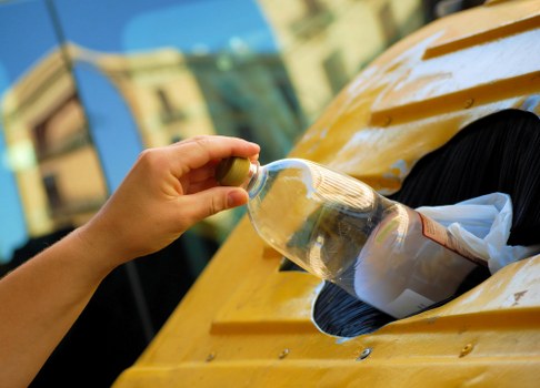 Safe and reliable flat clearance in Walthamstow